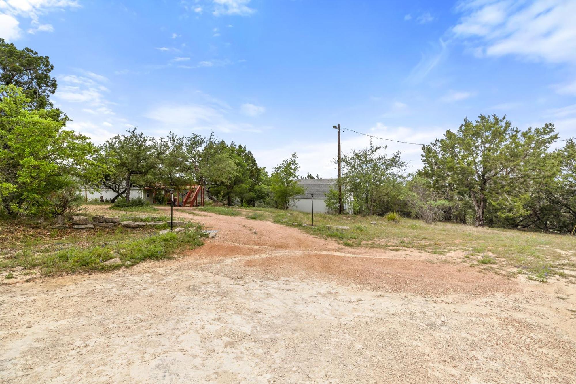 Entire 2Br 2Ba Hilltop View Home Sleeps 7 Pets 4 Acres Jacuzzi Central Ac Kingbeds Free Wifi-Parking Kitchen Washerdryer Starry Terrace Two Sunset Dining Patios Grill Stovetop Oven Fridge Onsitewoodedhiking Wildlife Coveredpatio4Pets & Birds Singing! Marble Falls Ngoại thất bức ảnh